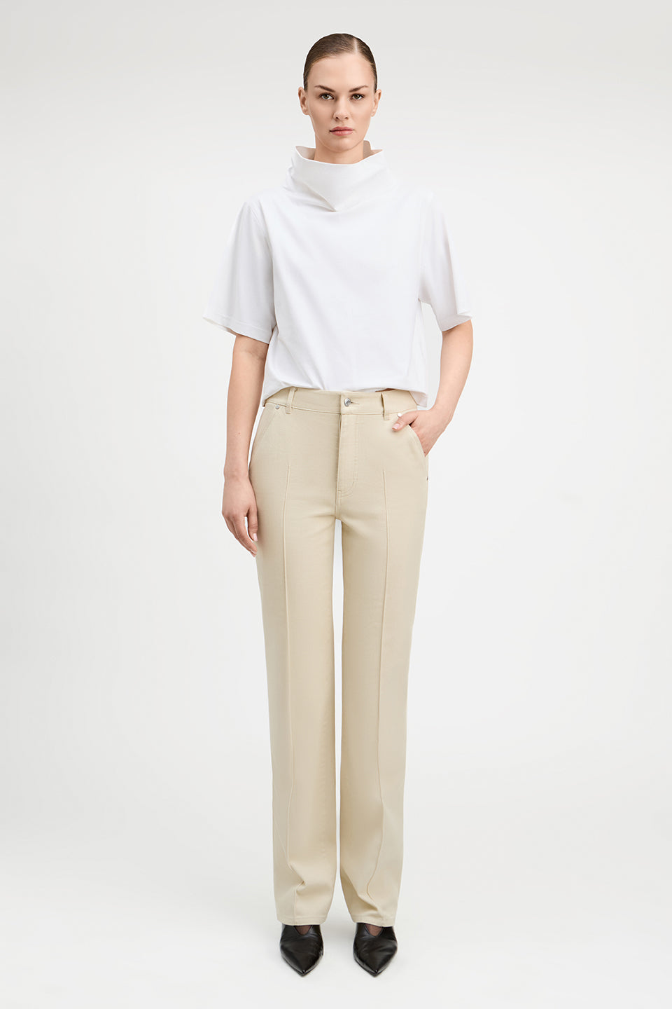 Gloria Washed Cotton Twill Slim Straight Jean