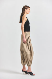 Kendall Pleated Balloon Pant - Latte