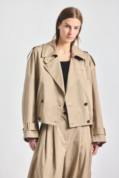 ✨新品未使用herlipto Meline Short TrenchCoat Emilio Cropped Trench Coat - Latte – Derek Lam