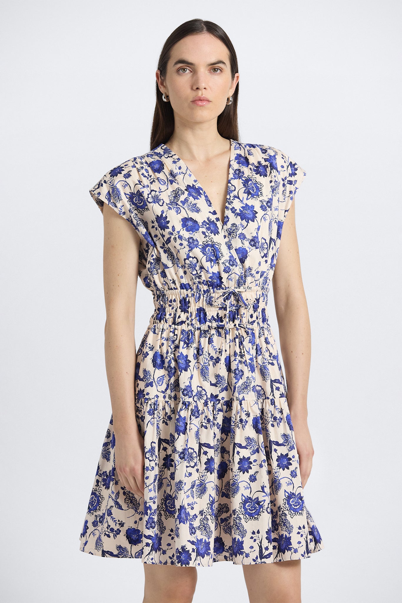 DEREK LAM フローラルプリント モックネック ブラウス Tora Dress - French Blue – Derek Lam